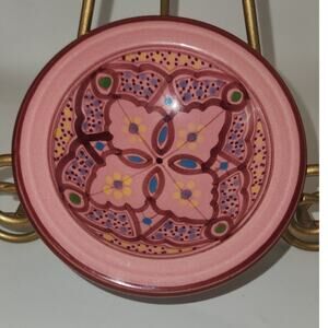 Le‎ Souk Tunisia Hand Painted Pink Wine Ceramic Bowl Defect on under rim